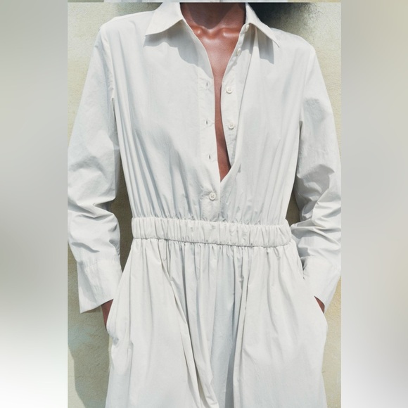 ✨SALE✨ ZARA MIDI SHIRT DRESS ZW COLLECTION
✨SALE✨ - Picture 4 of 9